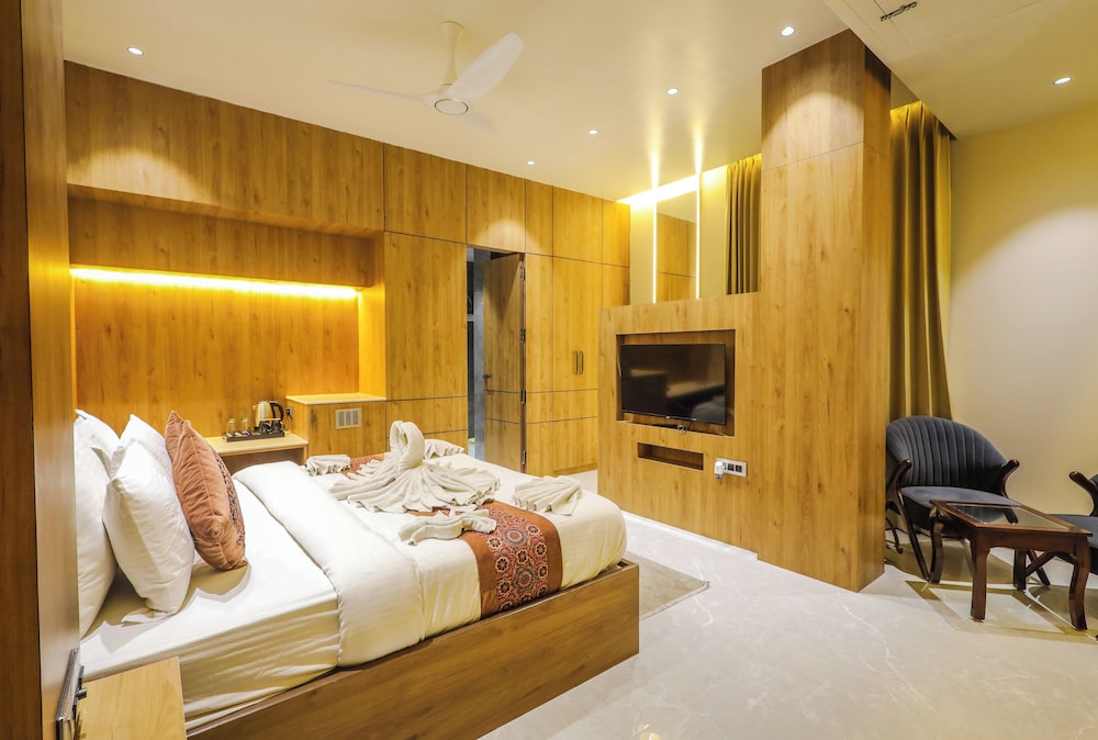 Shri Damodar Dham in Vrindavan, India