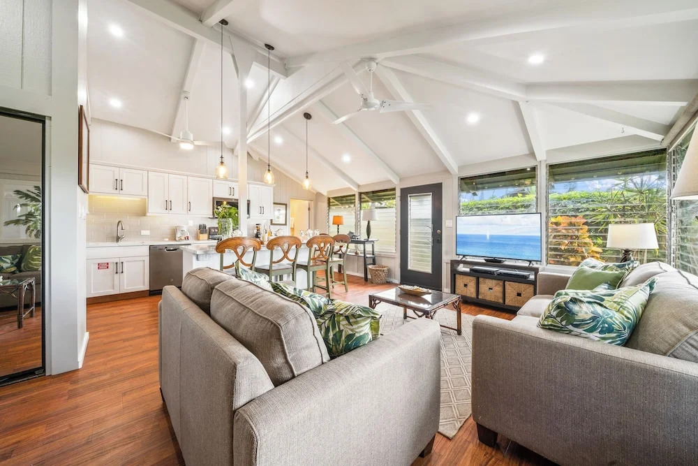 International Colony Club 13 Icc 13 Beautifully Furnish Kaanap — Lahaina