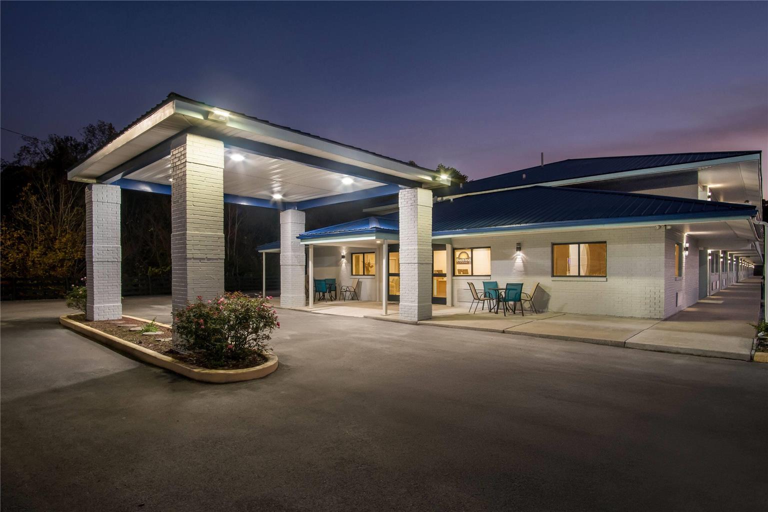 Days Inn by Wyndham Renfro Valley Mount Vernon - photo 4