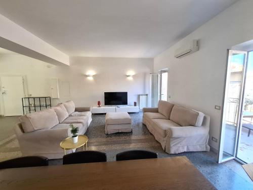Monti View Apartment — 4-Star Luxury Hotel in Rome, Italy