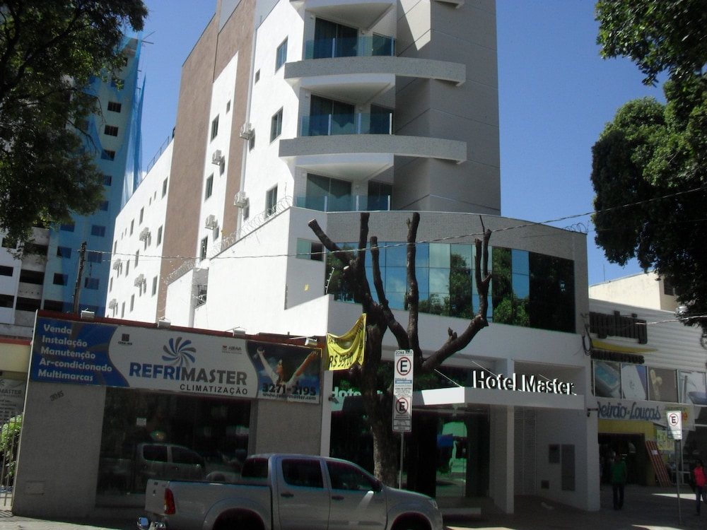 Hotel Master - carbon neutral hotel in Governador Valadares