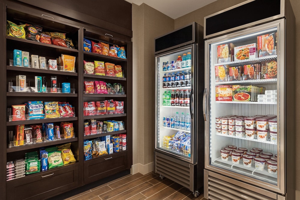 Residence Inn by Marriott New York JFK Airport - photo 33