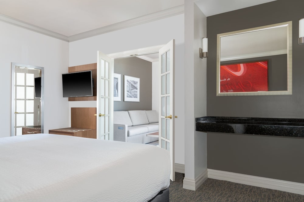 Courtyard by Marriott St. Louis Downtown Convention Center - photo 6