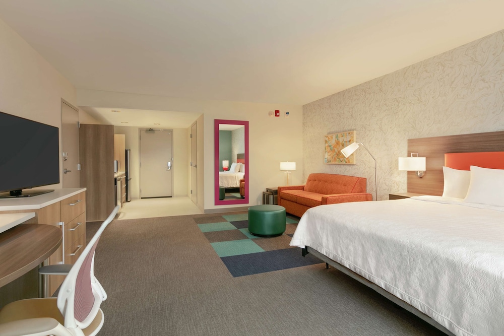 Home2 Suites by Hilton Chantilly Dulles Airport - photo 12
