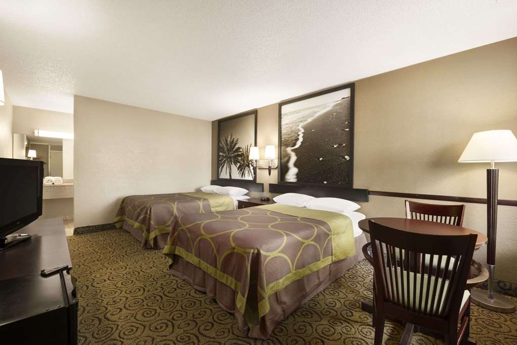 Super 8 by Wyndham Ormond Beach - photo 8