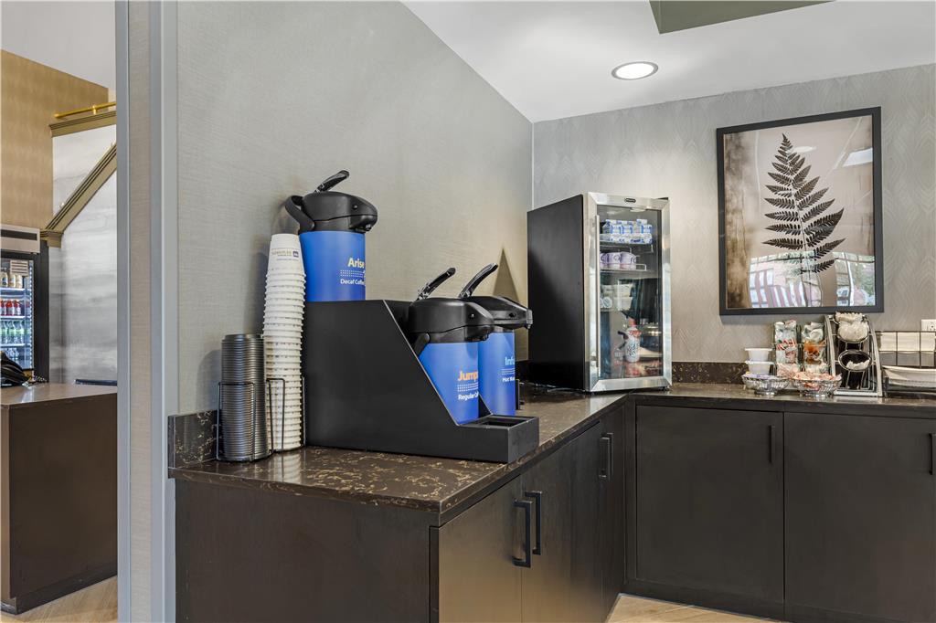 Best Western Potsdam University Park Inn - photo 14