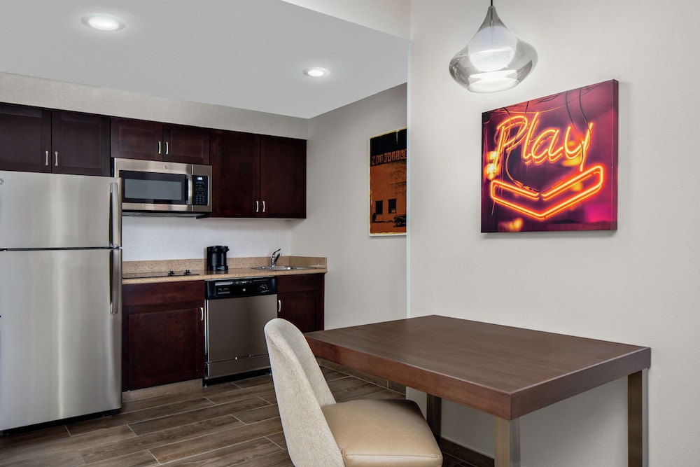 Homewood Suites by Hilton Nashville Downtown - photo 20