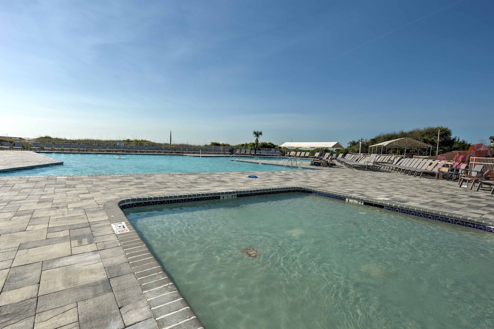 Resort Condo: Pools Gym Bar & Beach Access - photo 20