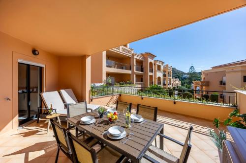 Sun and Sea Baia da Luz Apartment — 4-Star Luxury Hotel in Luz, Portugal