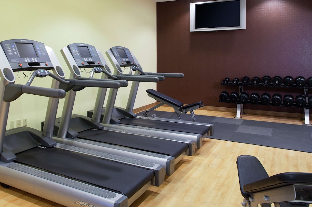 DoubleTree by Hilton Cincinnati Airport - photo 11