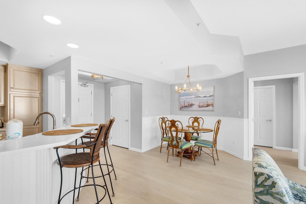 Silver Beach Towers 1205 East - photo 31