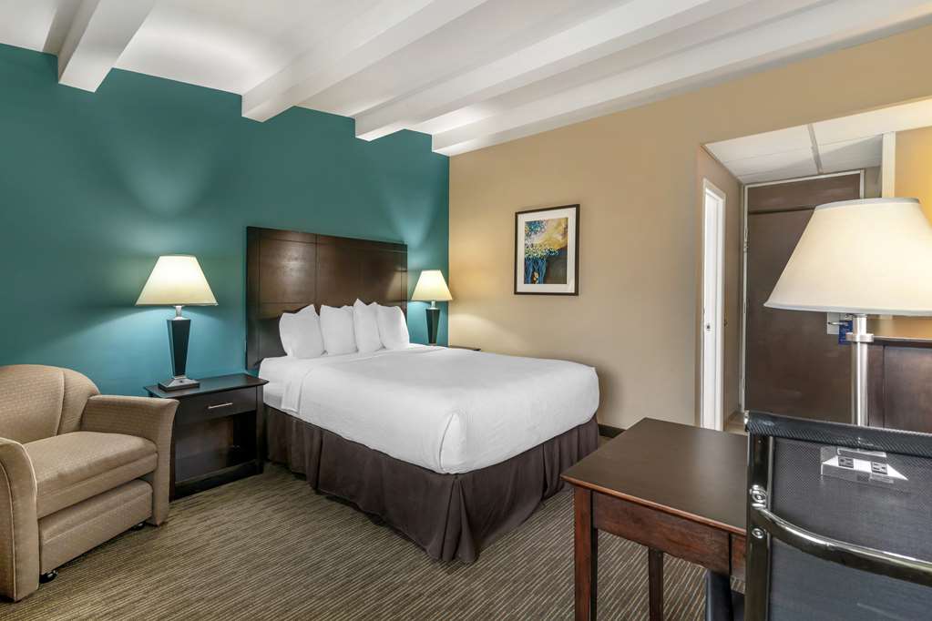 Best Western Plus Plattsburgh - photo 17