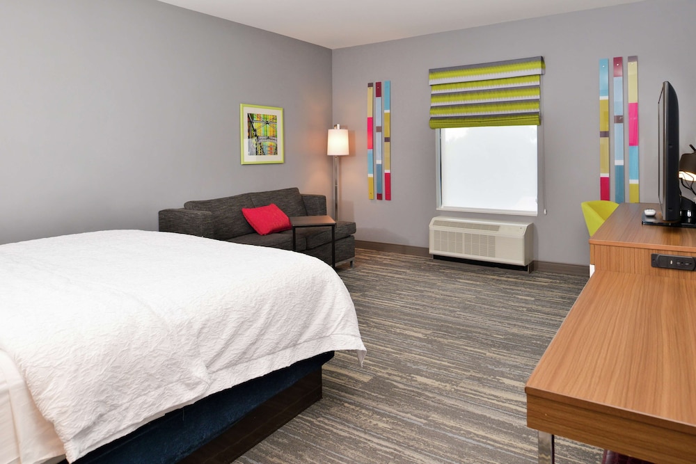 Hampton Inn & Suites St. Paul Oakdale Woodbury - photo 22