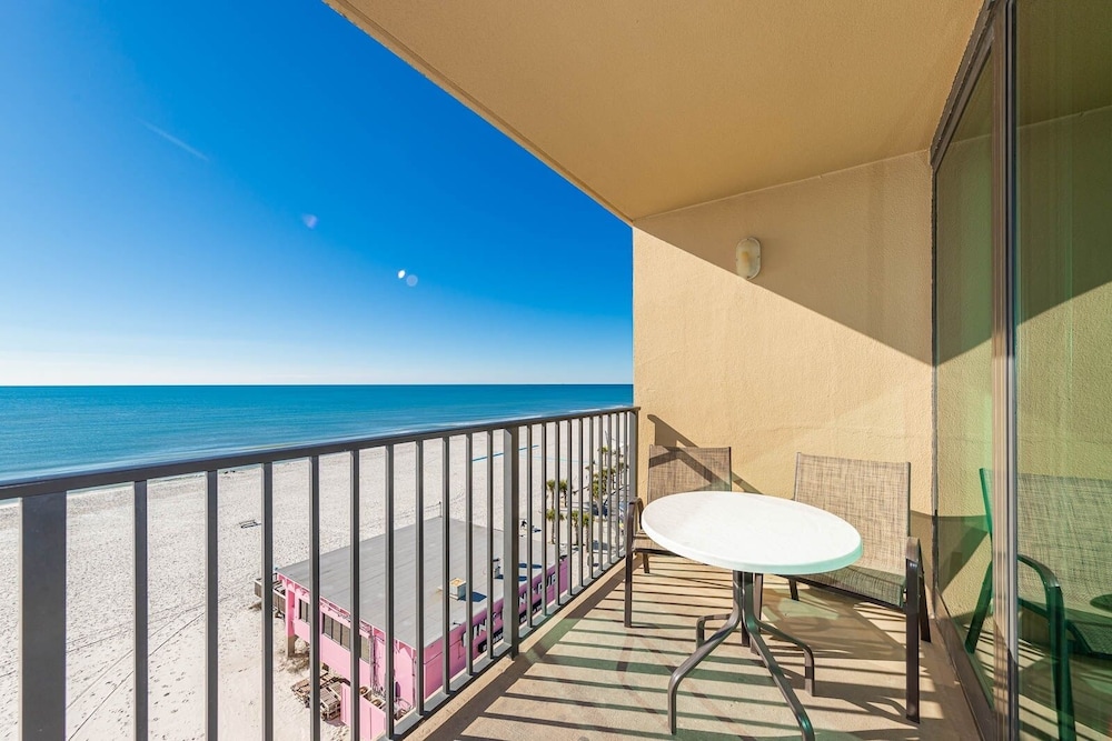 Phoenix All Suites Hotel 703 1 Bedroom Condo - photo 25