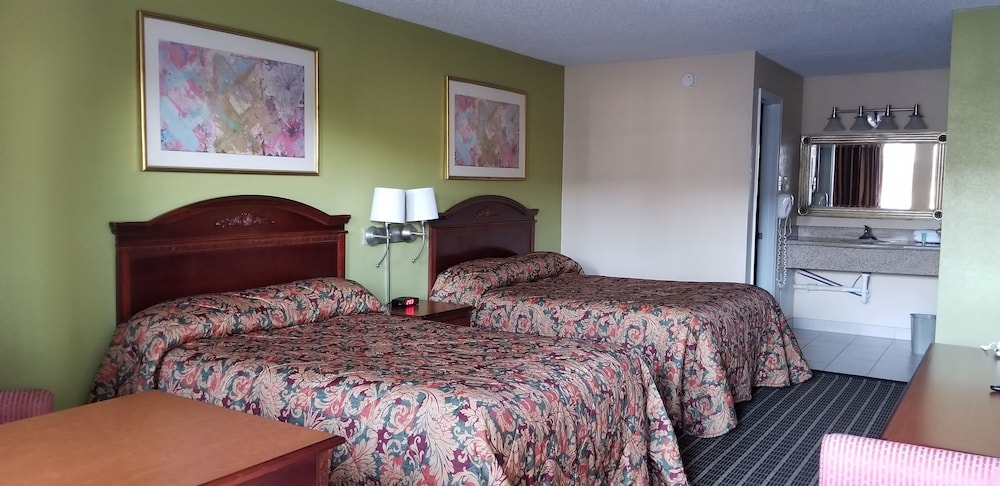 Newport News Inn - photo 4