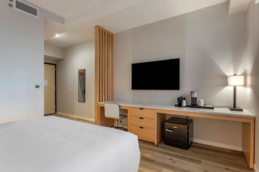 Best Western Plus Soho Hotel - photo 29
