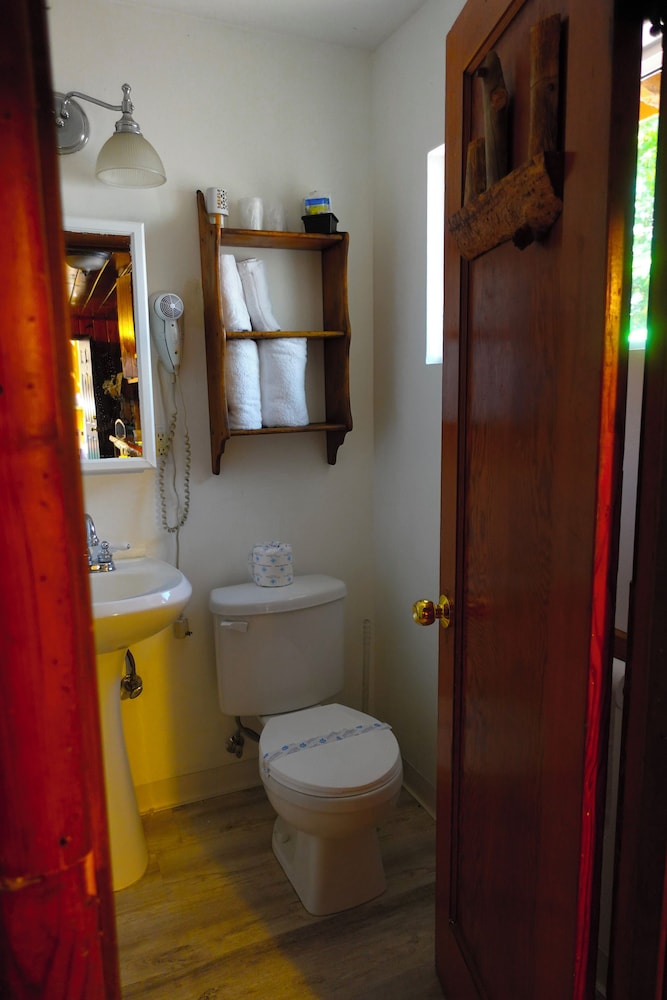 Sleepy Hollow Cabins and Hotel - photo 108