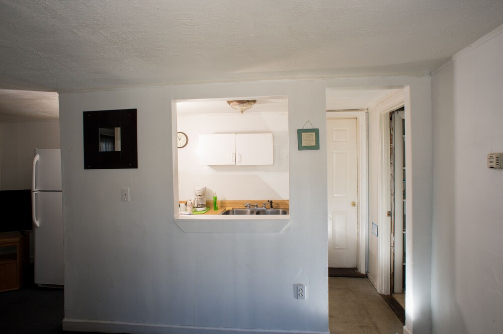 Nautical Motel and Suites - photo 51