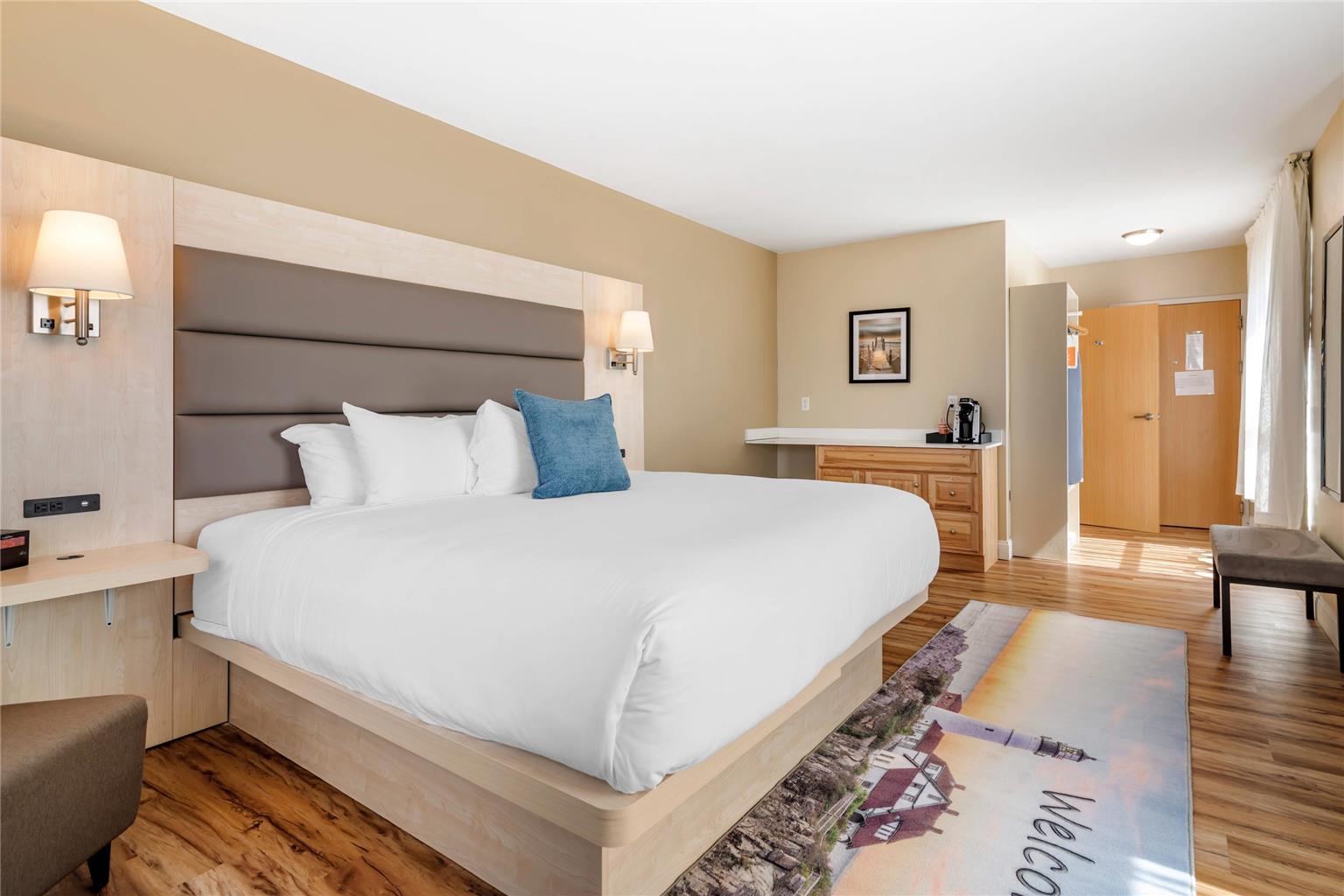 Casco Bay Hotel Portland Airport Maine Mall an Ascend Collection Hotel - photo 9