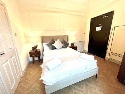 ‘Mac’ in ApartNest Auchterarder in Auchterarder, United Kingdom