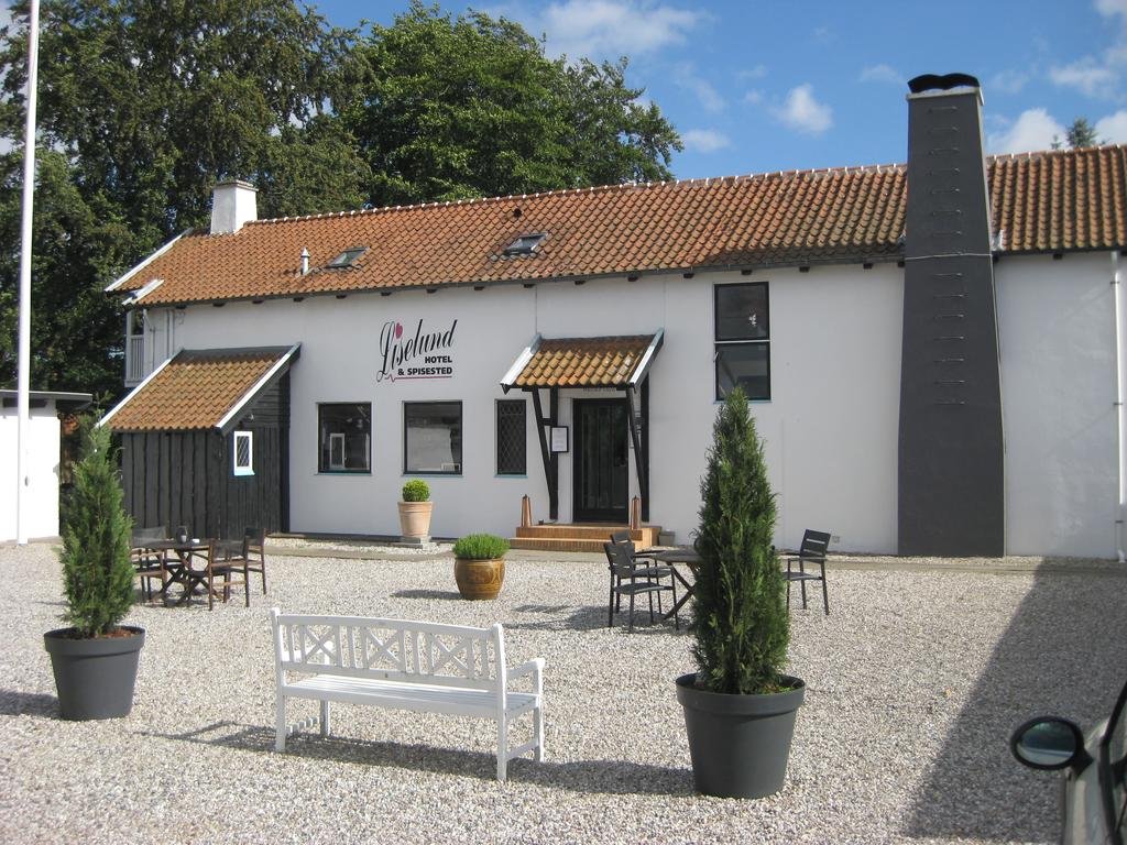 Hotel Liselund in Nykobing Falster, Denmark