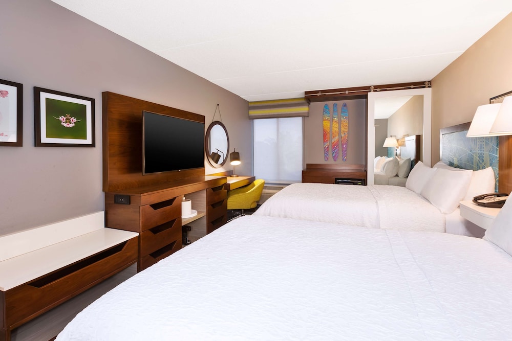 Hampton Inn Traverse City - photo 21