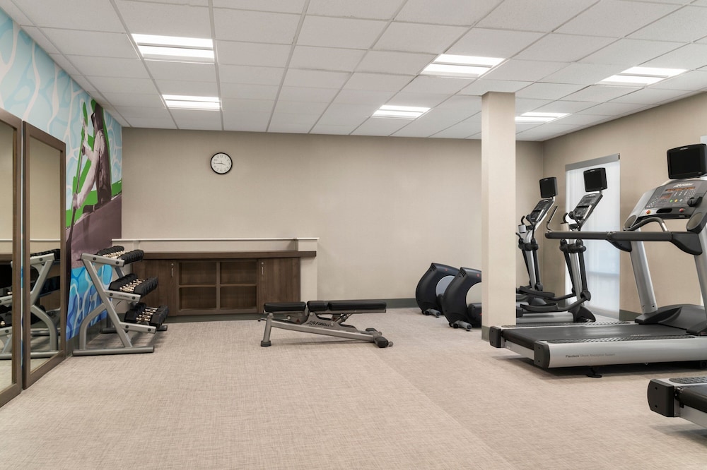 Residence Inn Milwaukee West - photo 26