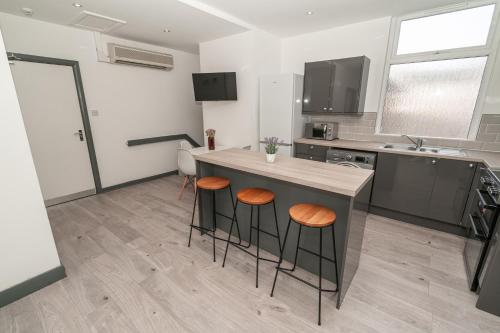 Beautiful 2 Bedroom Apartment in Fleetwood — 4-Star Luxury Hotel in Fleetwood, United Kingdom