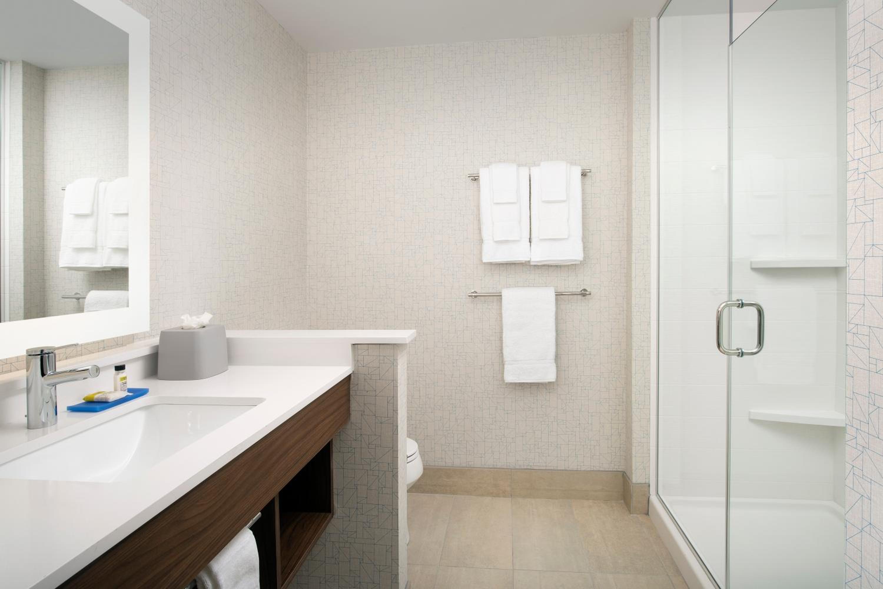 Holiday Inn Express & Suites Kingsland I 95 Naval Base Area by IHG - photo 158