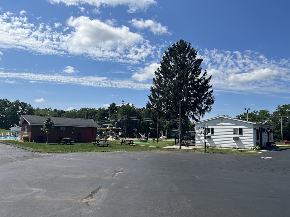 All Star Inn & Suites - photo 417