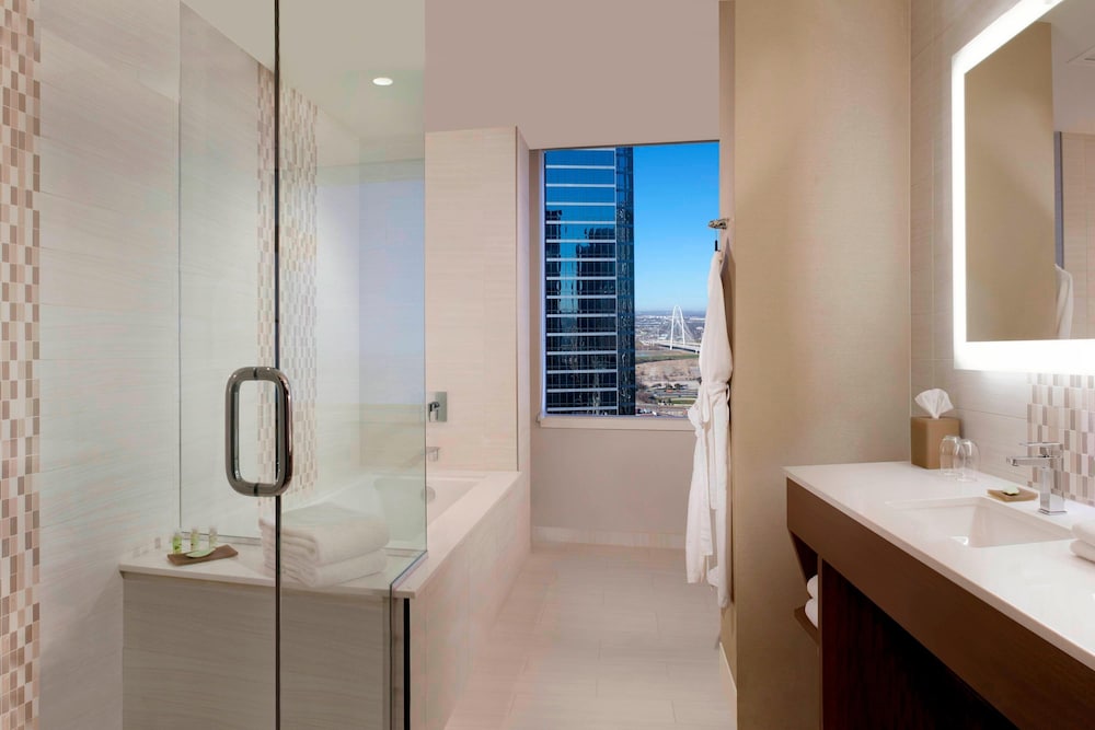 The Westin Dallas Downtown - photo 26