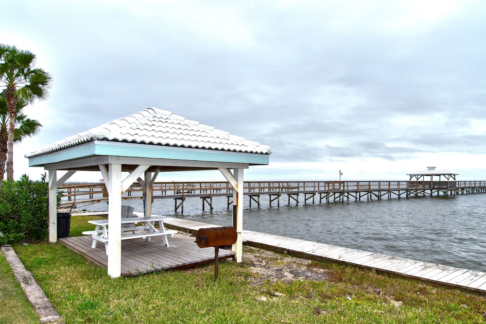 Pelican Bay Resort - photo 81