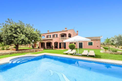 Casa Campillos — 4-Star Luxury Hotel in Llucmajor, Spain