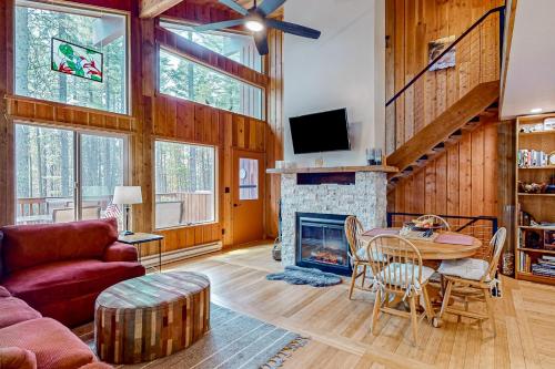 Lost Trail 101 — 4-Star Luxury Hotel in Whitefish, United States