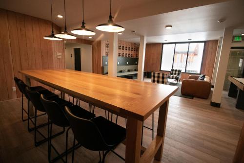 LOGE Leavenworth Downtown - photo 25