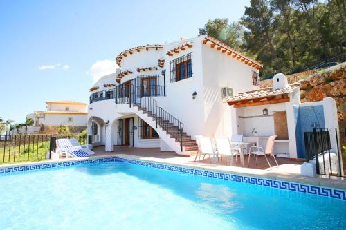 Holiday home Monte Pego — 4-Star Luxury Hotel in Pego, Spain
