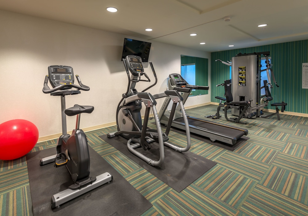 Holiday Inn Express & Suites Carson City by IHG - photo 25