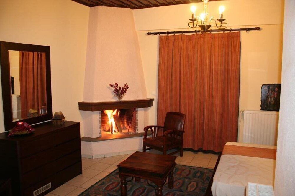 Hotel Magiossi — Pyli — photo 4