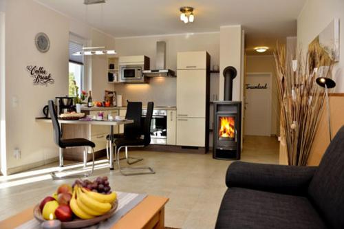 Käptn Brass Villa 3 App 3 Strandmuschel — 4-Star Luxury Hotel in Ostseebad Dierhagen, Germany