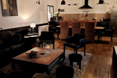Aux Portes de Montlucon - last minute hotel in Unknown City