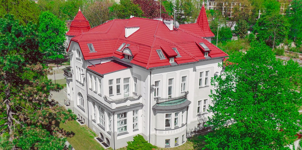Srebrna Luxury Apartments — 4-Star Luxury Hotel in Lodz, Poland