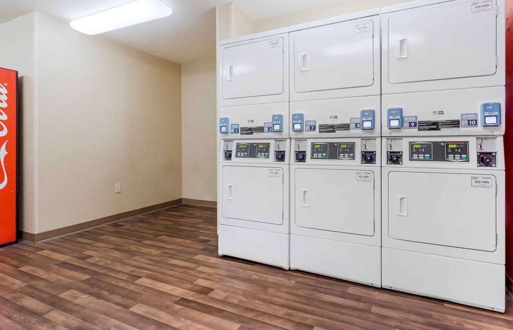 Extended Stay America Suites Houston Galleria Westheimer - photo 28
