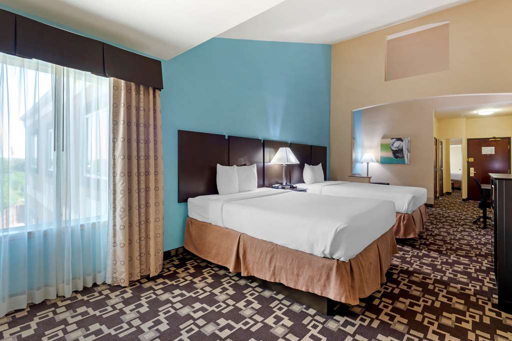 Best Western Plus Arlington North Hotel & Suites - photo 24