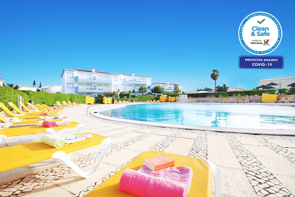 Townhouse Moreton — 4-Star Luxury Hotel in Portimao, Portugal