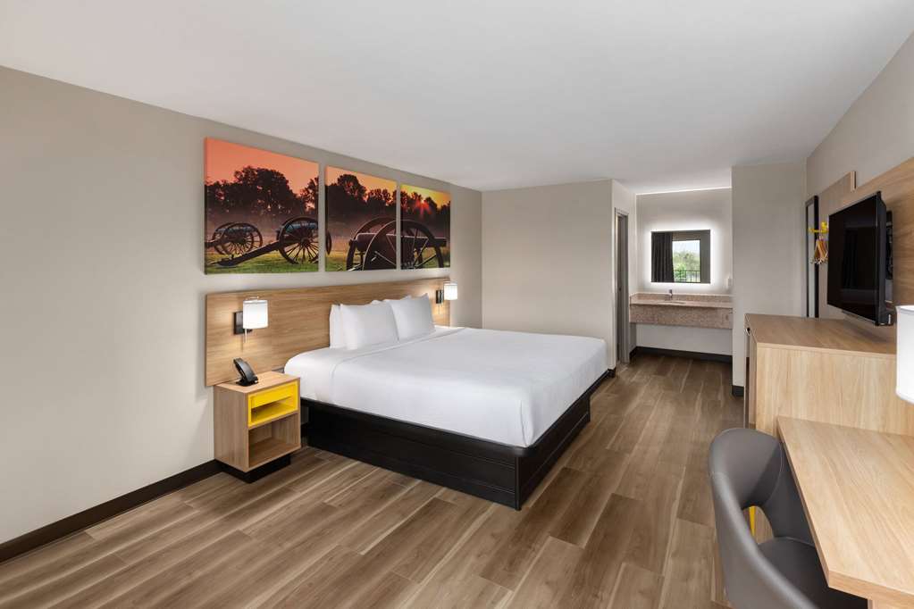 Days Inn by Wyndham Chattanooga Lookout Mountain West - photo 19