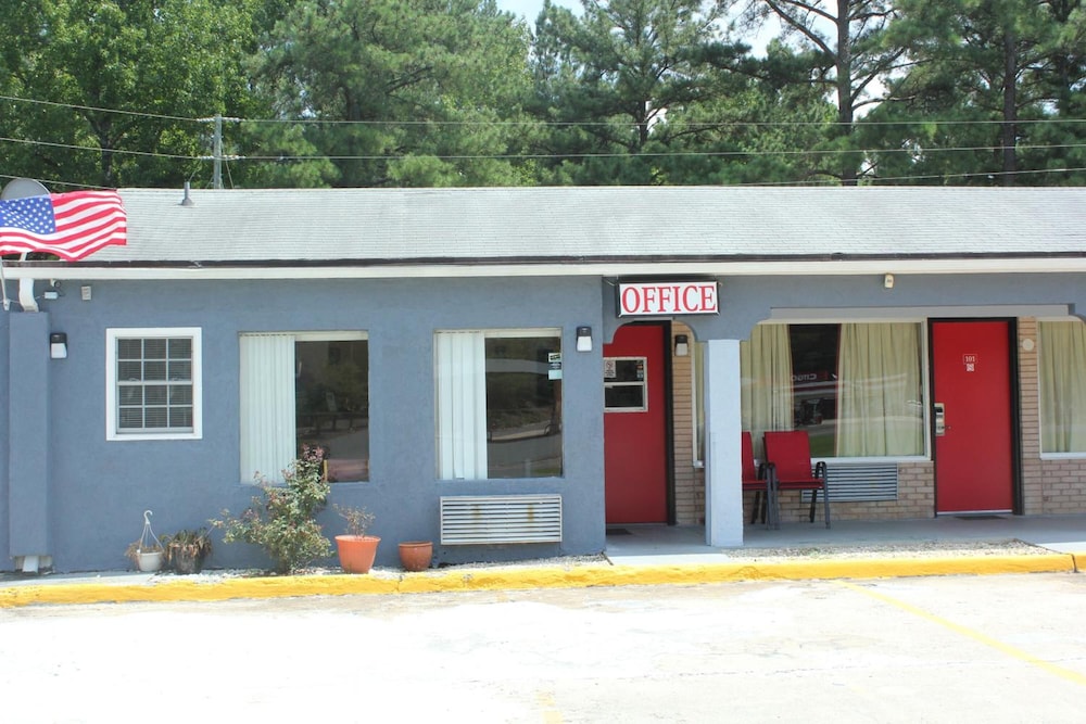 Roadway Inn - photo 26