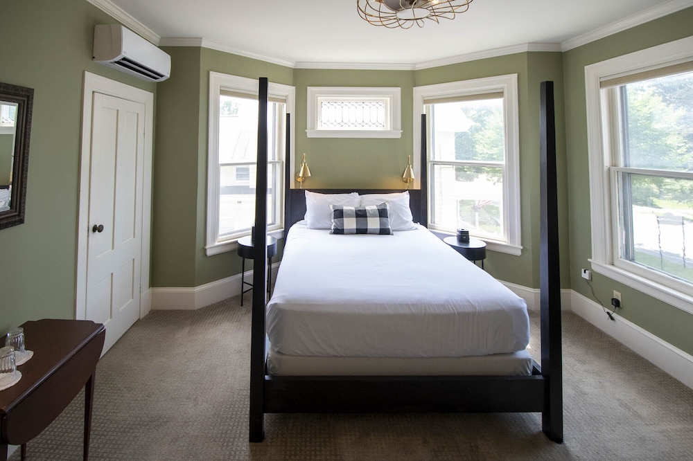 Swift House Inn - photo 42