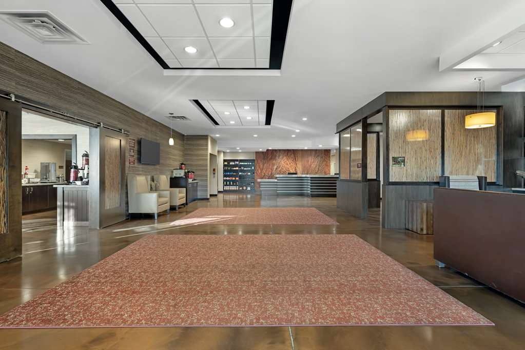 Best Western Plus Lakeview Hotel - photo 52