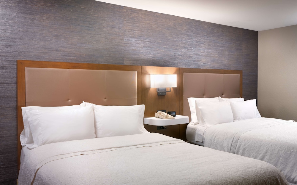 Hampton Inn & Suites Show Low Pinetop - photo 6