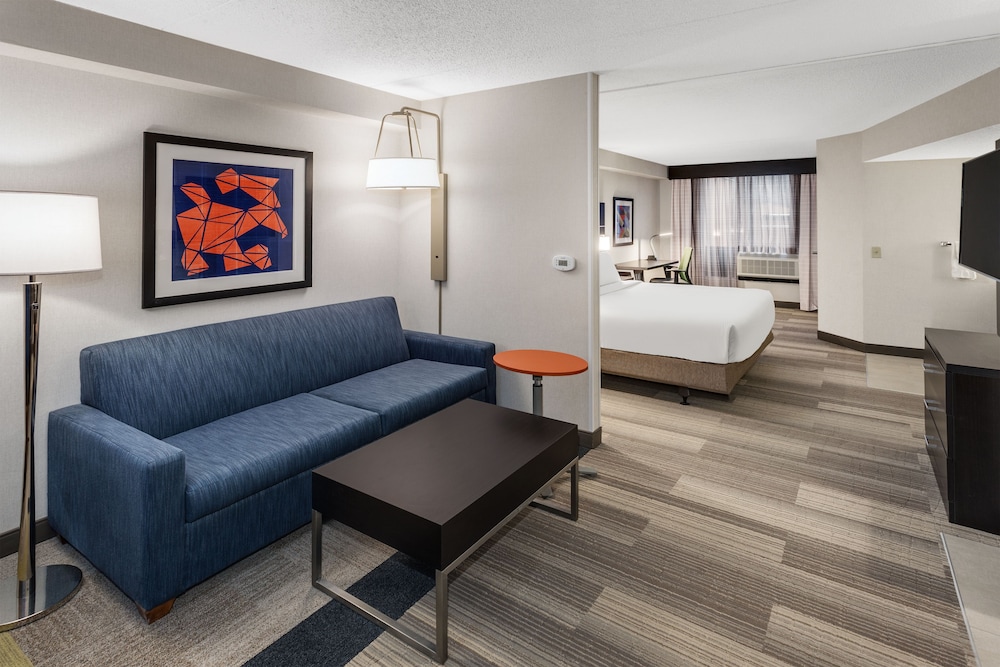 Holiday Inn Express Hotel & Suites South Portland by IHG - photo 13